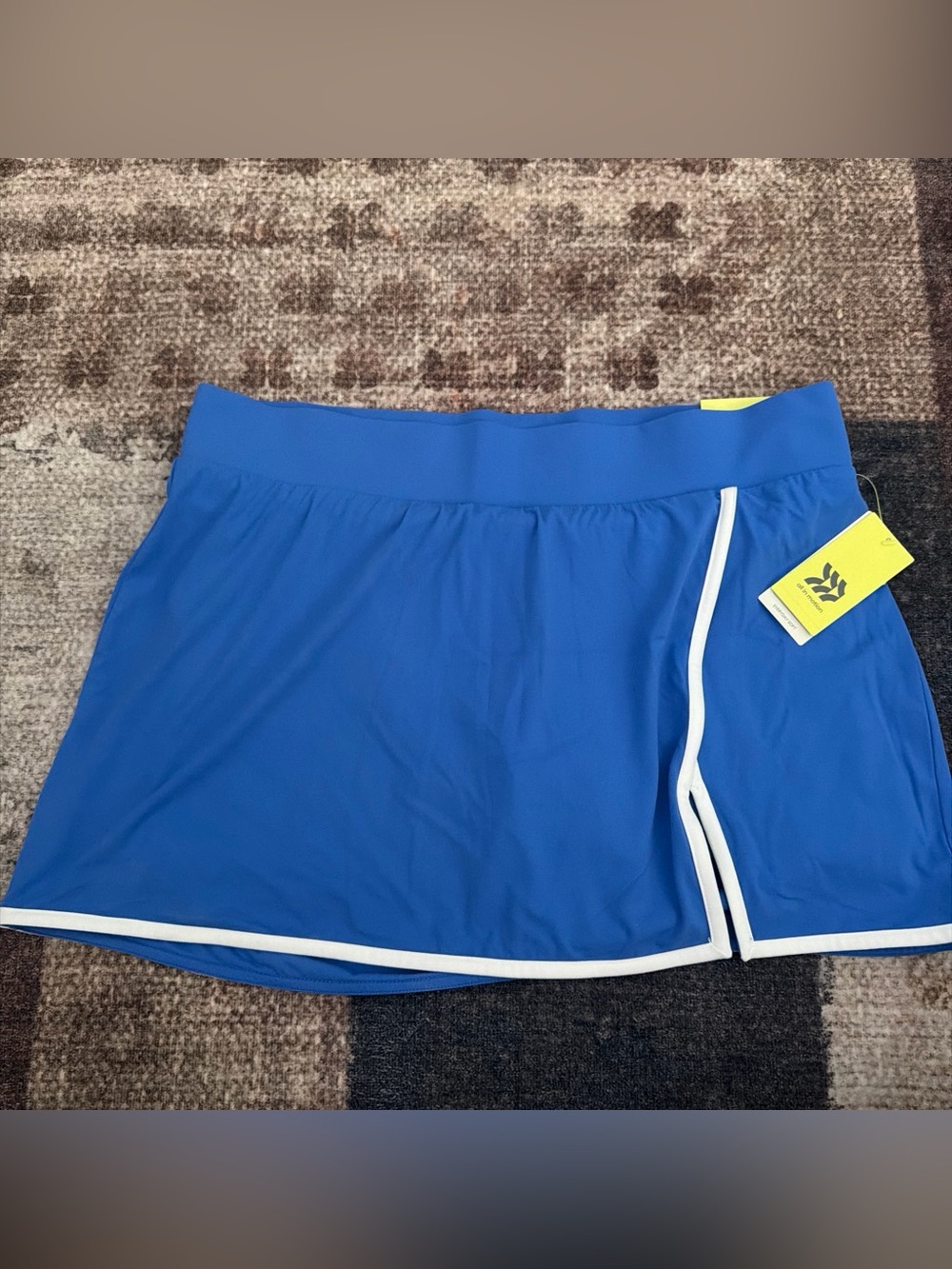 NWT Blue Women's Active Skort with White Trim